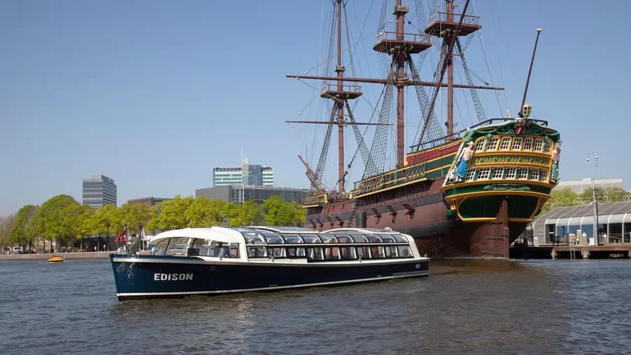Blue Boat Company City Canal Cruise