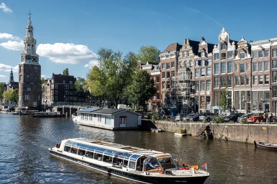 75 minutes Canal Cruise Highlights of Amsterdam