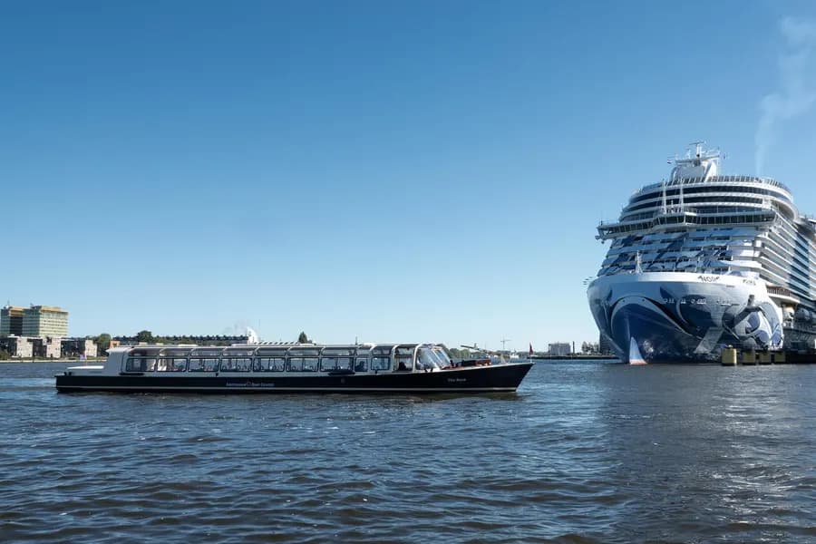 Amsterdam Harbour Cruise
