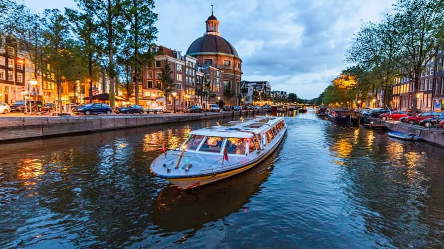 Official ADE Spritz & Beatz Boat Amsterdam